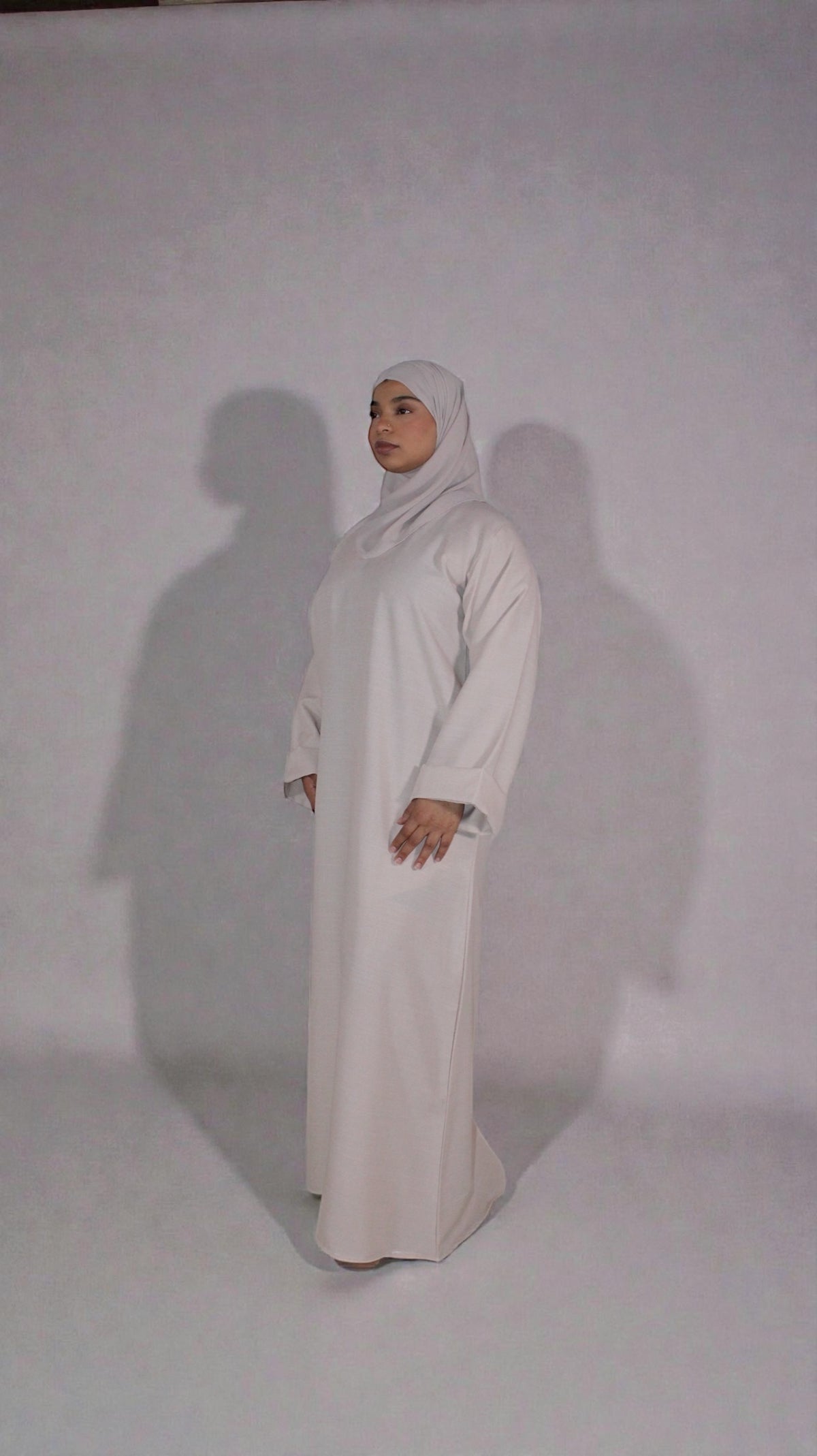 Linen Abaya with Pockets