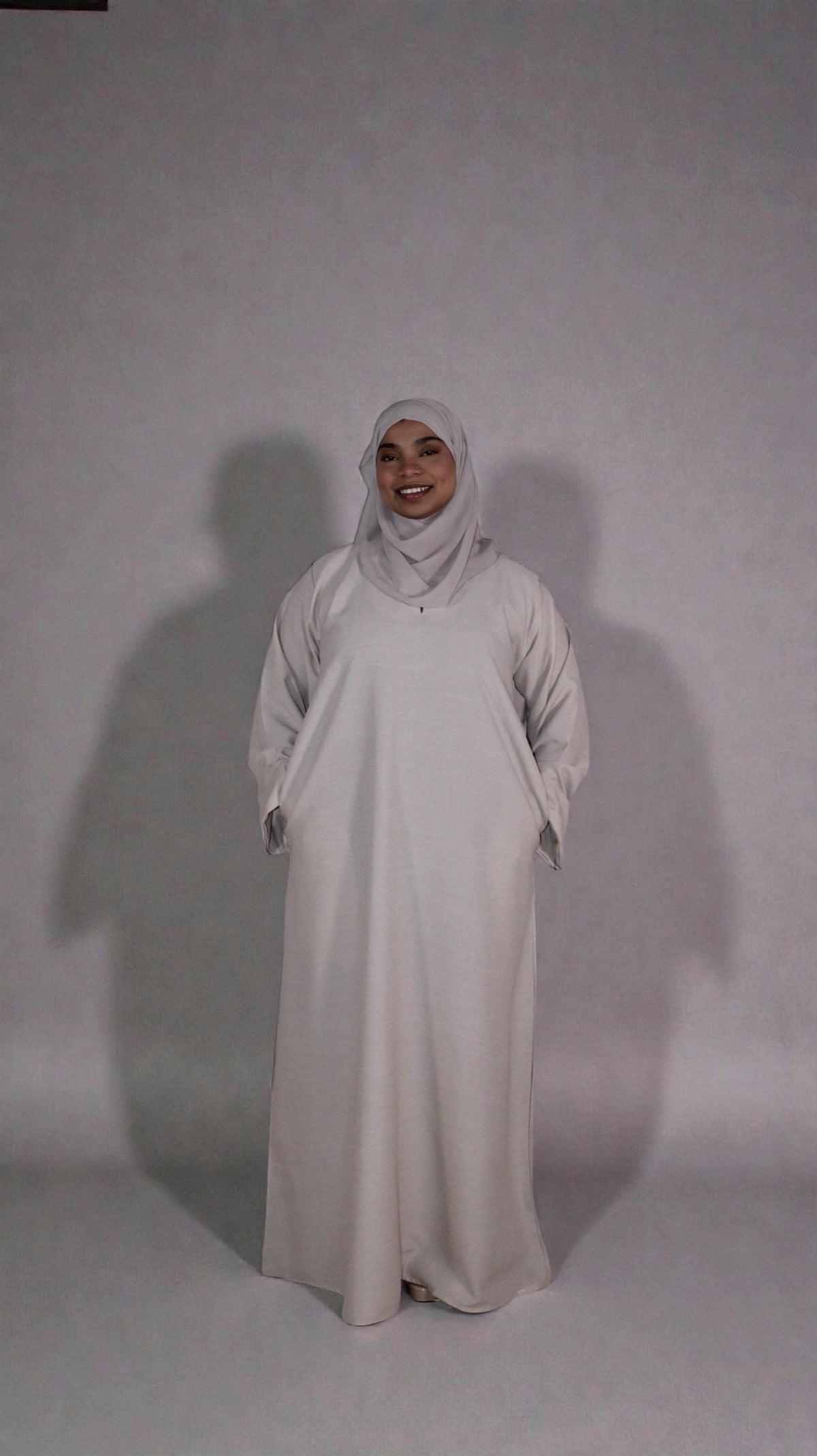 Linen Abaya with Pockets