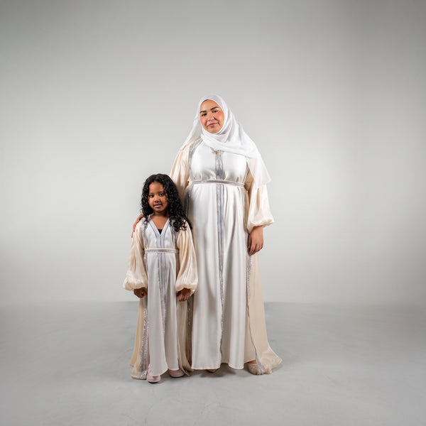 Mother Daughter 3-Piece Organza Abaya in cream